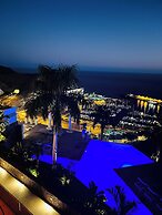 Grand Horizon Luxury Boutique Apartments