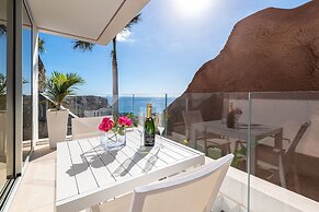 Grand Horizon Luxury Boutique Apartments