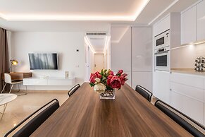 Grand Horizon Luxury Boutique Apartments