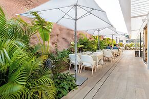 Grand Horizon Luxury Boutique Apartments