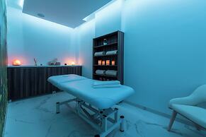 Grand Horizon Luxury Boutique Apartments