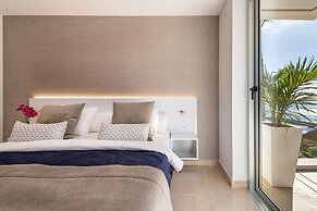 Grand Horizon Luxury Boutique Apartments