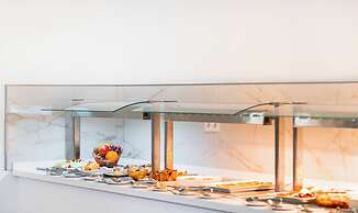 Grand Horizon Luxury Boutique Apartments