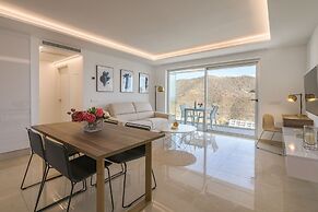 Grand Horizon Luxury Boutique Apartments