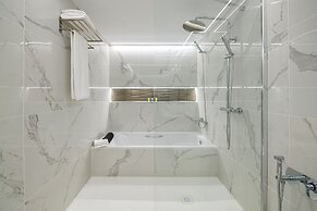 Grand Horizon Luxury Boutique Apartments