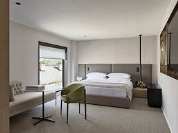 Hotel AKA Alexandria