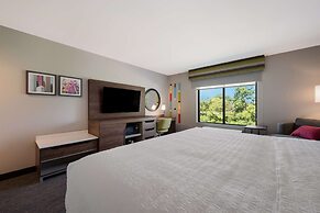 Hampton Inn Detroit Southfield