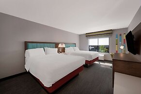 Hampton Inn Detroit Southfield