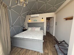 Bryce Glamp And Camp