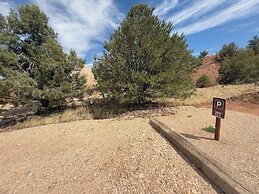 Bryce Glamp And Camp