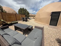 Bryce Glamp And Camp