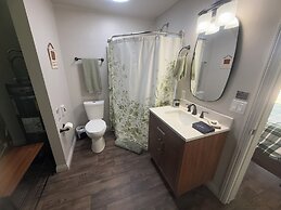 Bryce Glamp And Camp