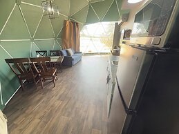 Bryce Glamp And Camp