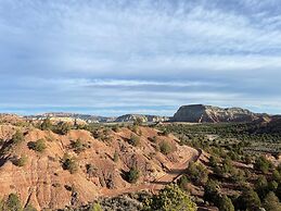 Bryce Glamp And Camp