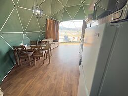 Bryce Glamp And Camp