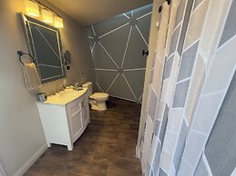 Bryce Glamp And Camp