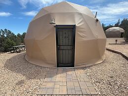 Bryce Glamp And Camp