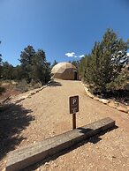 Bryce Glamp And Camp