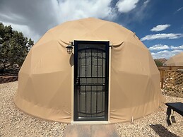 Bryce Glamp And Camp