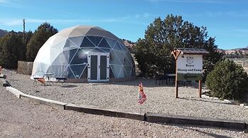 Bryce Glamp And Camp