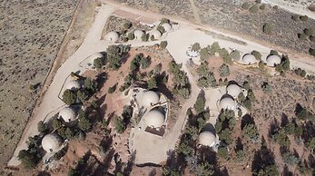 Bryce Glamp And Camp