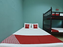 Oyo 90630 Mat Leon Village