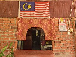 Oyo 90630 Mat Leon Village