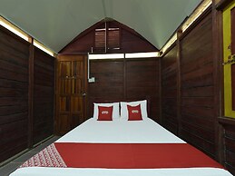 Oyo 90630 Mat Leon Village