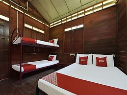 Oyo 90630 Mat Leon Village