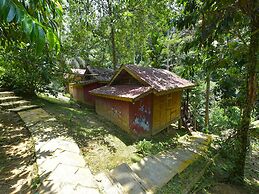 Oyo 90630 Mat Leon Village