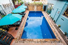 The Rabbit Hole Hotel & Spa