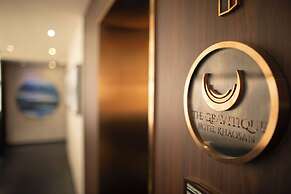 The Gravitique Hotel Khaosan
