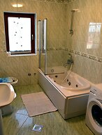 Apartment Take a Look