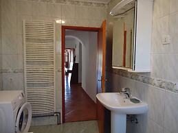 Apartment Take a Look