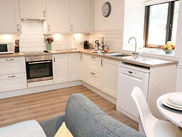 Primrose at Stancombe Manor, Nr Kingsbridge