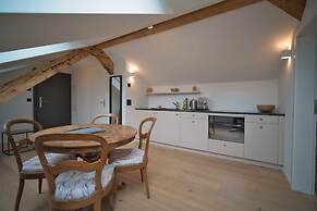 Eiger View Alpine Lodge