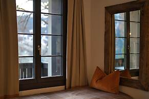 Eiger View Alpine Lodge