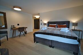 Eiger View Alpine Lodge