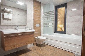 United Hotel International