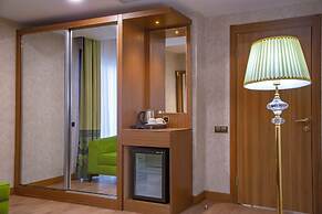 United Hotel International