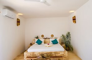 Aquamarina Hotel