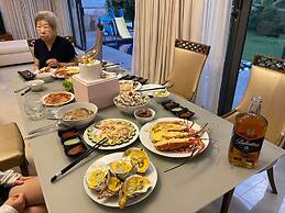 Danang Ocean Beach Villa