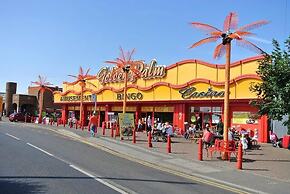 Captivating Three Bedroom Caravan tv in Each Room