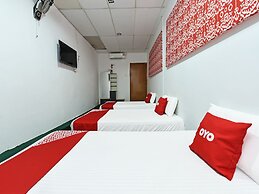 Oyo 90631 Syahirah Hotel