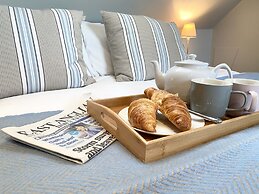 6 Coastguard Cottages, Aldeburgh