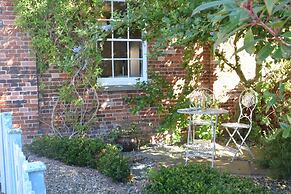 Pebble Beach Cottage, Aldeburgh
