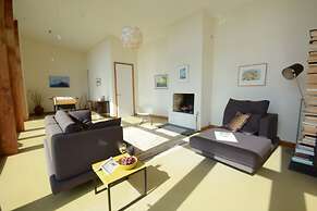 Upper Lodge, Shotley