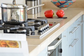 Upper Lodge, Shotley