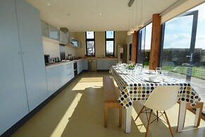 Upper Lodge, Shotley