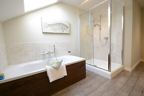 King George Penthouse